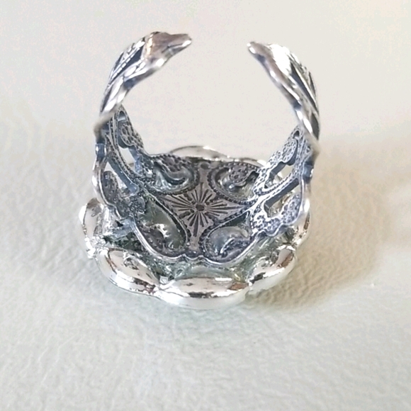 Hand Cradted Repurposed Vintage Rhinestone Adjustable Silver Tone Band Ring - Picture 9 of 16